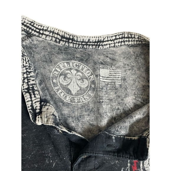 Affliction Life Fast Men's T-Shirt Size M Buttons Embroidered Black Shirt Cross - Picture 6 of 12